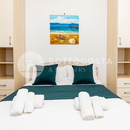 Bed and Breakfast Giorni Salentini à Torre Lapillo Extérieur photo