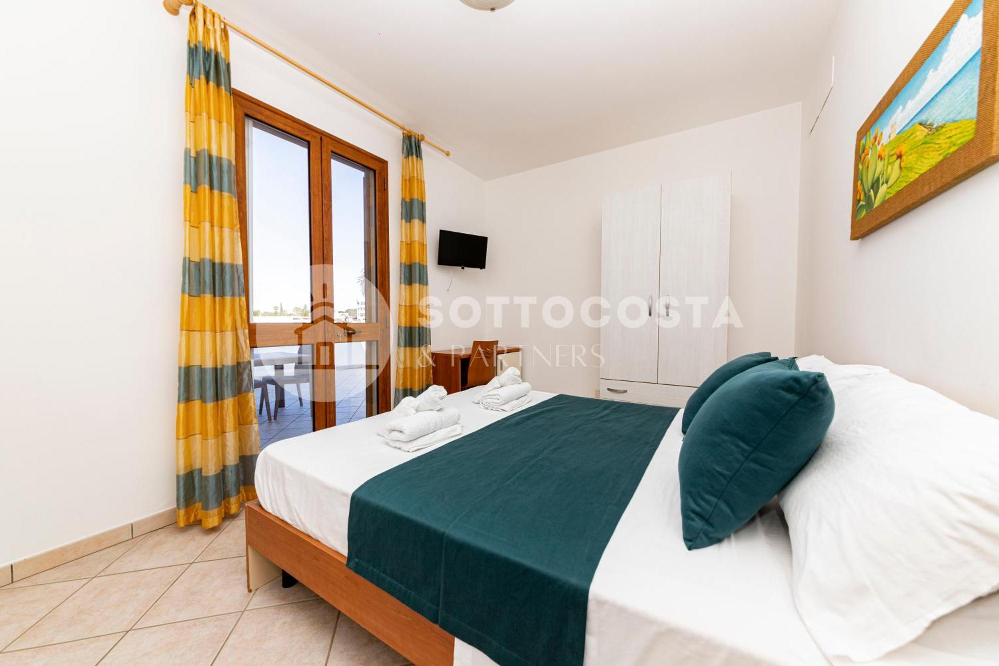 Bed and Breakfast Giorni Salentini à Torre Lapillo Extérieur photo